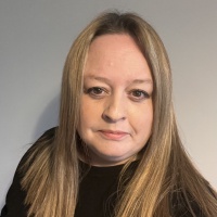 Kay Hamilton